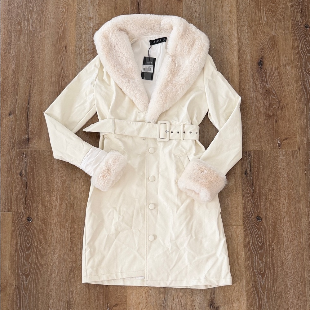 Lioness Cream Trench Coat with Faux Fur